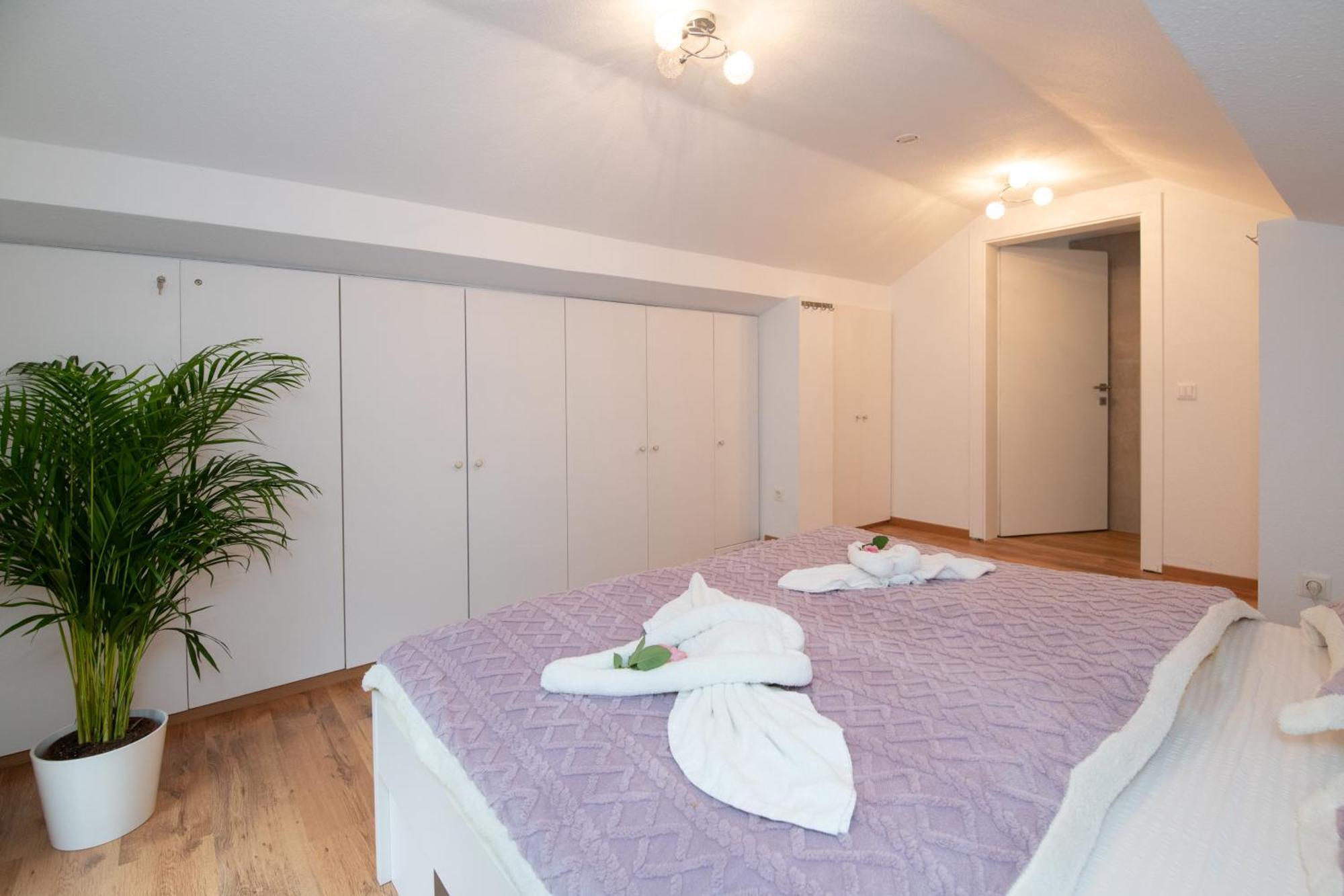 Ferienwohnung Waldblick, Faaker See Oberaichwald  Ngoại thất bức ảnh