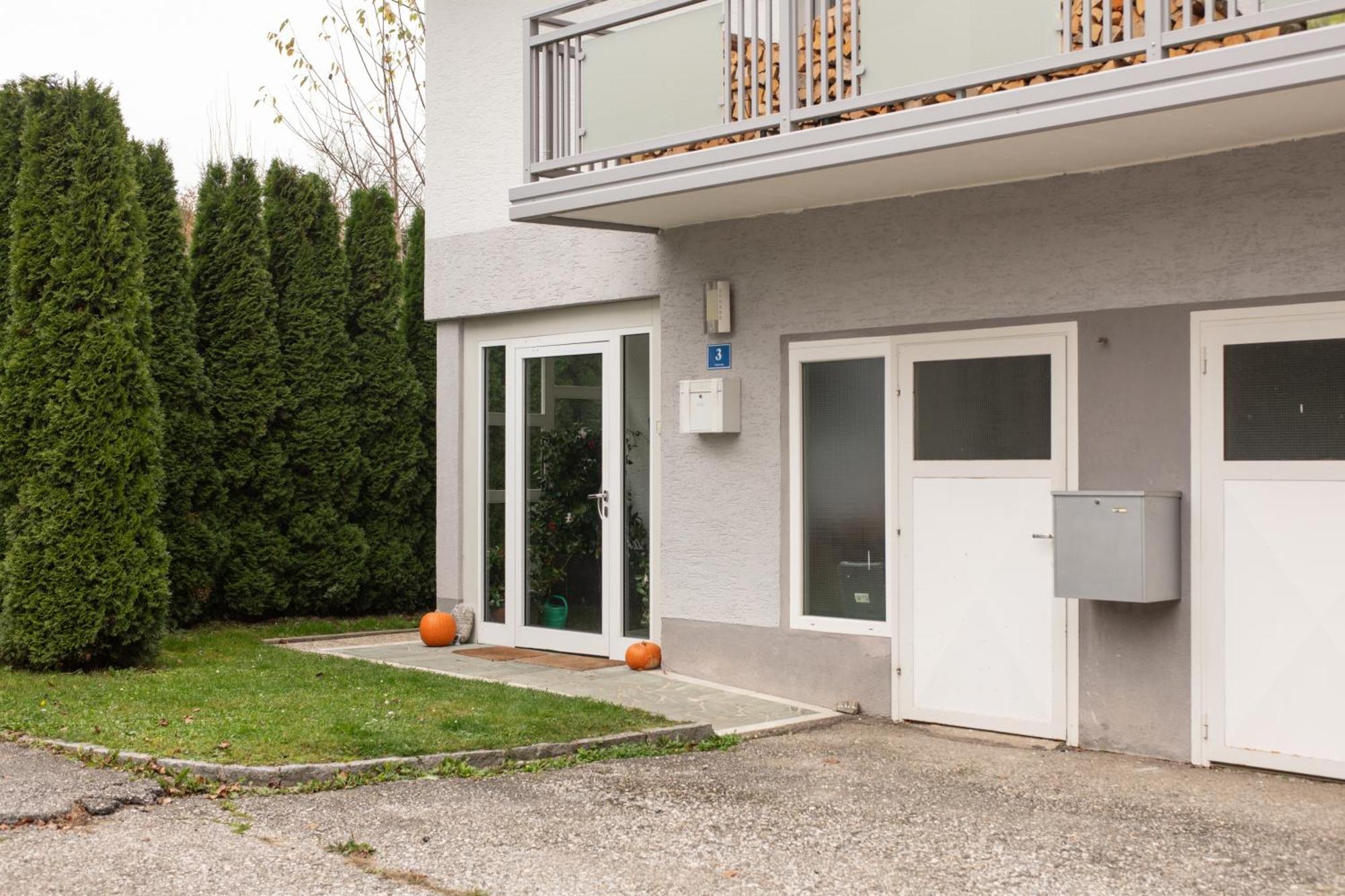 Ferienwohnung Waldblick, Faaker See Oberaichwald  Ngoại thất bức ảnh