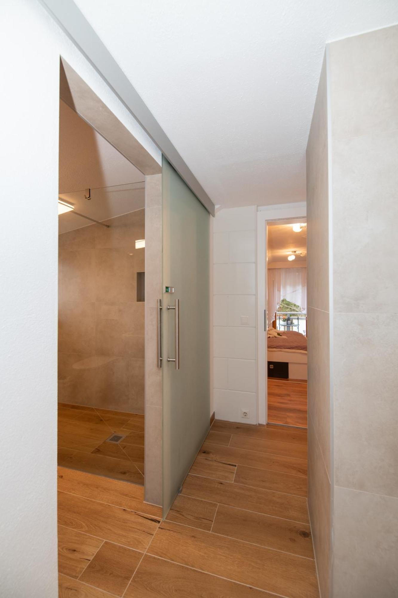Ferienwohnung Waldblick, Faaker See Oberaichwald  Ngoại thất bức ảnh